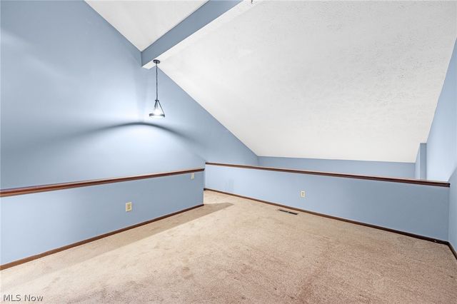 621 Center Avenue, Cuyahoga Falls, OH 44221