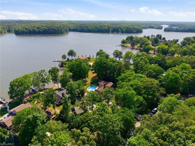 450 Mainsail Road, Salisbury, NC 28146