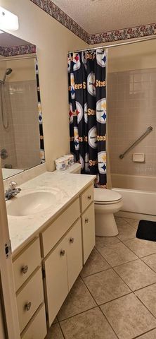 8666 SW 92ND LANE F, Ocala, FL 34481