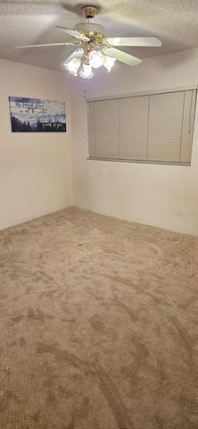 8666 SW 92ND LANE F, Ocala, FL 34481