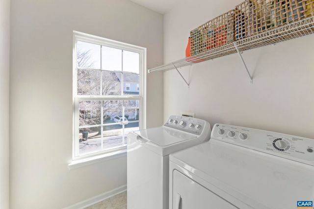 1490 WICKHAM POND DR, Charlottesville, VA 22901