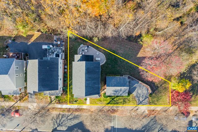 1490 WICKHAM POND DR, Charlottesville, VA 22901