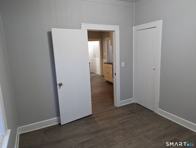 105 Rhodes Street, New Britain, CT 06051