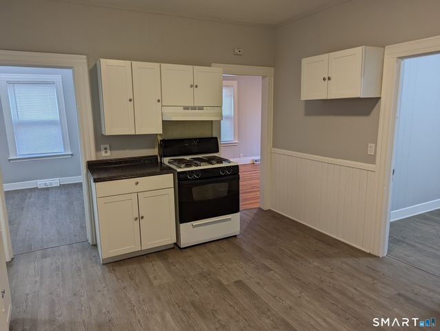 105 Rhodes Street, New Britain, CT 06051