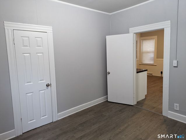 105 Rhodes Street, New Britain, CT 06051