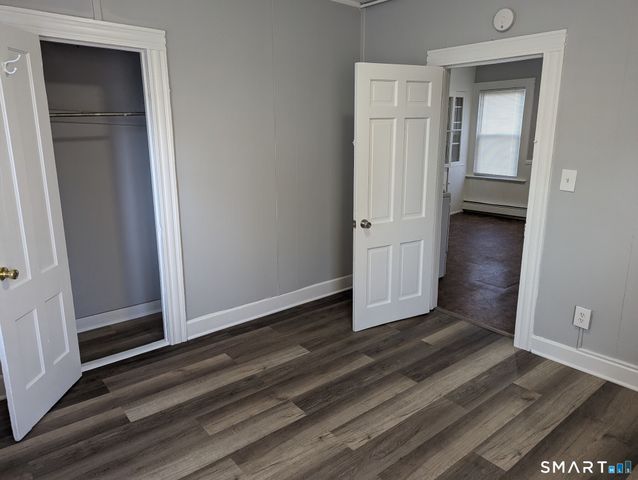 105 Rhodes Street, New Britain, CT 06051