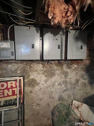 105 Rhodes Street, New Britain, CT 06051