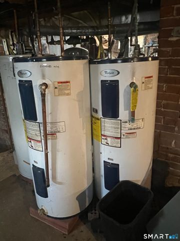 105 Rhodes Street, New Britain, CT 06051