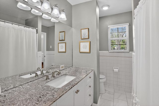 2920 Sharpview Lane, Dallas, TX 75228