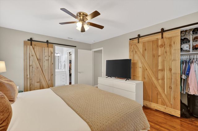 2920 Sharpview Lane, Dallas, TX 75228