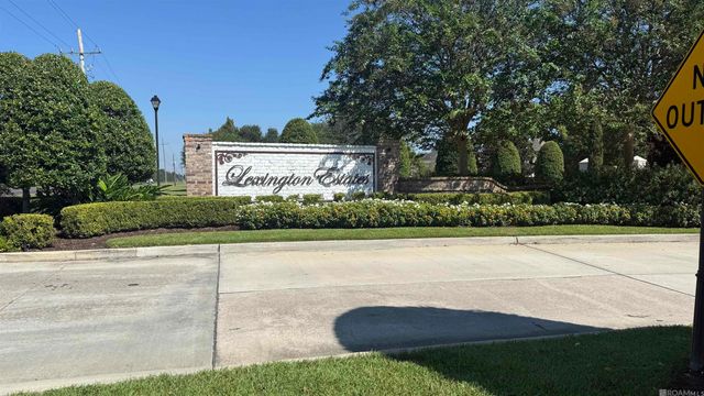 14113 Shore Beck Dr, Baton Rouge, LA 70810