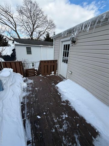 712 7th Street, West Babylon, NY 11704