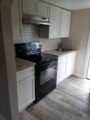 712 7th Street, West Babylon, NY 11704