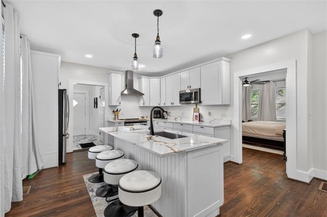 37 Poplar Street, Porterdale, GA 30014