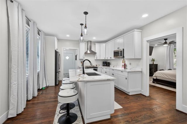 37 Poplar Street, Porterdale, GA 30014