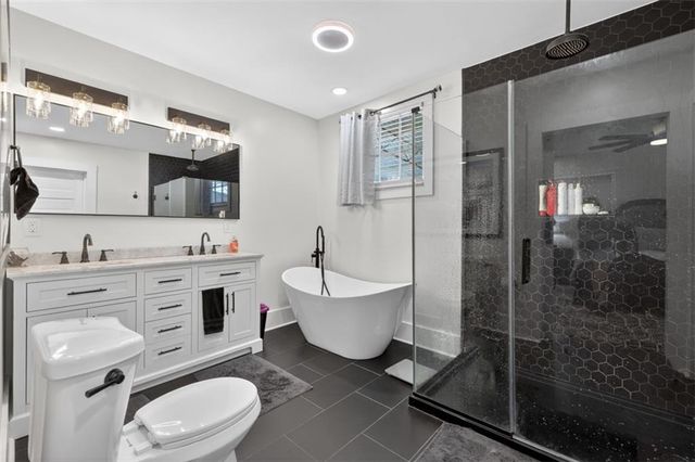 37 Poplar Street, Porterdale, GA 30014