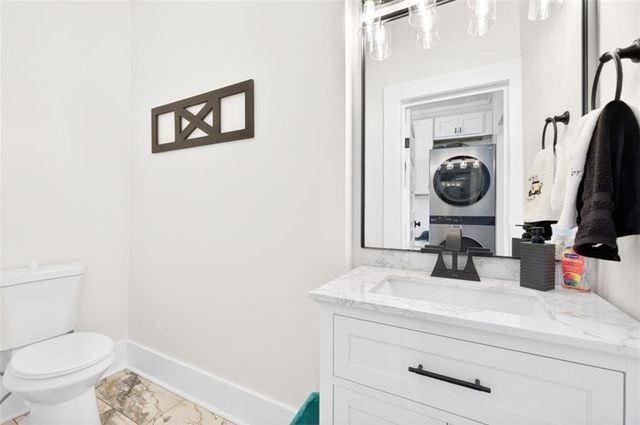 37 Poplar Street, Porterdale, GA 30014