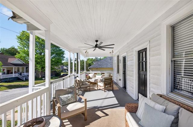 37 Poplar Street, Porterdale, GA 30014