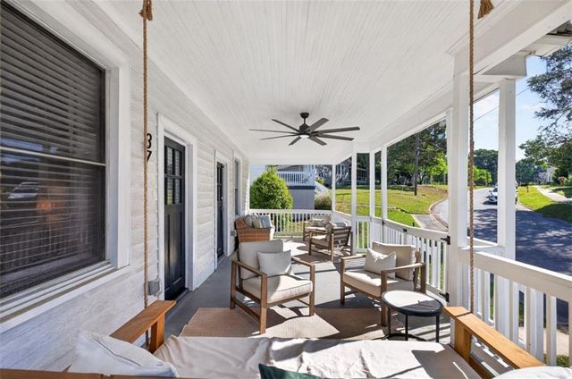 37 Poplar Street, Porterdale, GA 30014