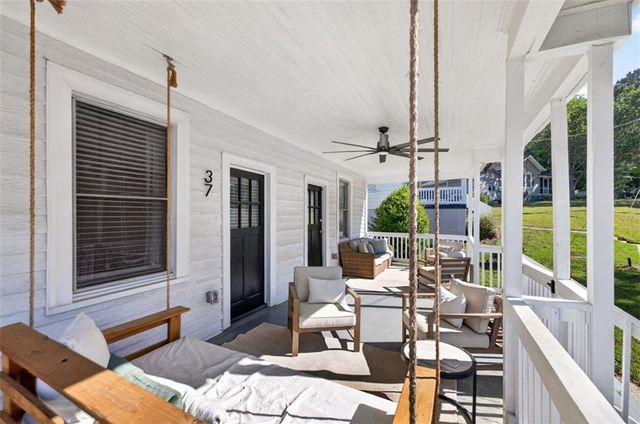 37 Poplar Street, Porterdale, GA 30014