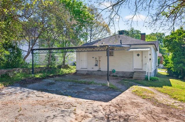 37 Poplar Street, Porterdale, GA 30014