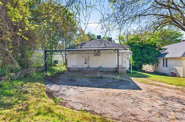 37 Poplar Street, Porterdale, GA 30014