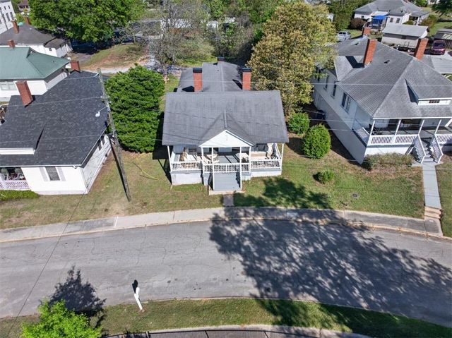 37 Poplar Street, Porterdale, GA 30014