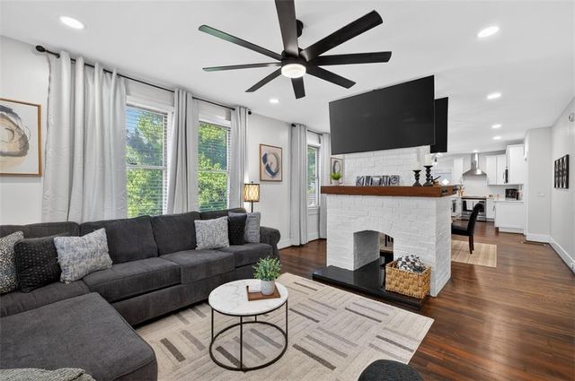 37 Poplar Street, Porterdale, GA 30014