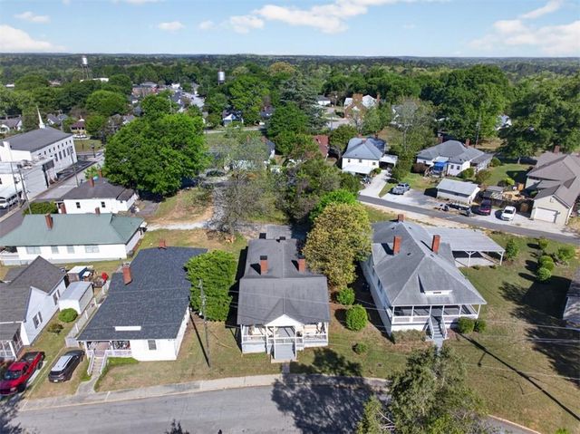 37 Poplar Street, Porterdale, GA 30014