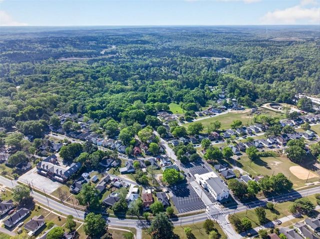 37 Poplar Street, Porterdale, GA 30014