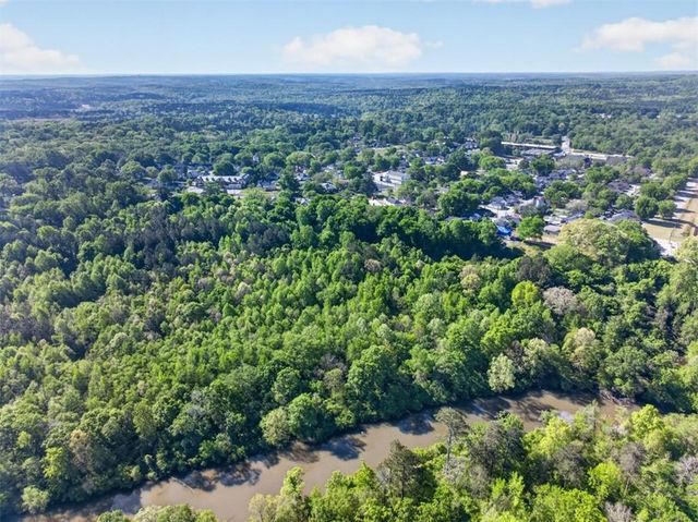 37 Poplar Street, Porterdale, GA 30014