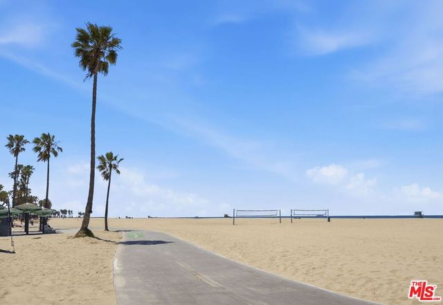510 Pacific Avenue 4, Venice, CA 90291