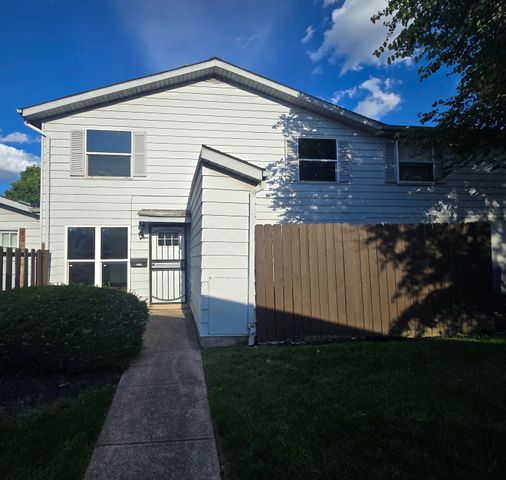 2508 Nassau Drive, 32E, Columbus, OH 43232