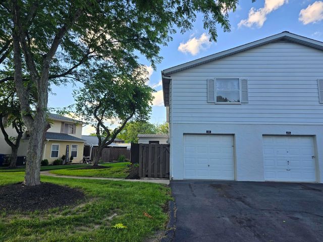 2508 Nassau Drive, 32E, Columbus, OH 43232