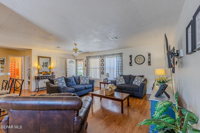1551 SEMINOLE Drive, El Paso, TX 79928