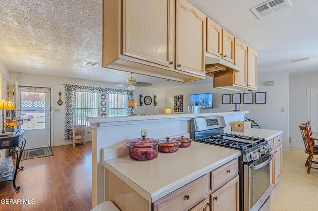 1551 SEMINOLE Drive, El Paso, TX 79928