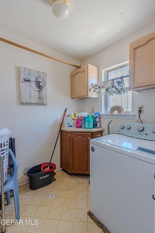 1551 SEMINOLE Drive, El Paso, TX 79928