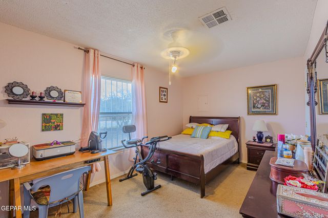 1551 SEMINOLE Drive, El Paso, TX 79928