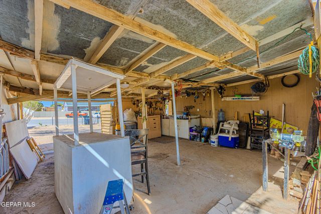 1551 SEMINOLE Drive, El Paso, TX 79928