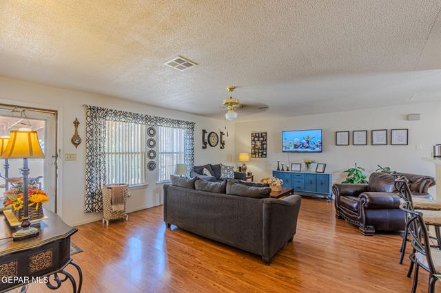 1551 SEMINOLE Drive, El Paso, TX 79928