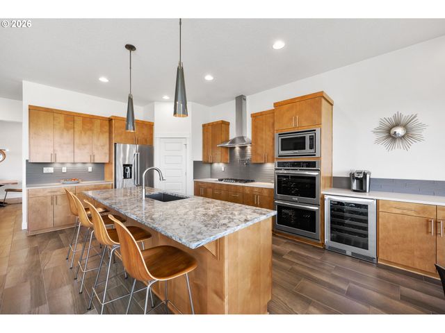 31826 Nw Redhaven St, Hillsboro, OR 97124