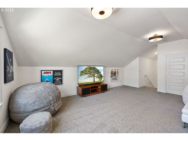 31826 Nw Redhaven St, Hillsboro, OR 97124