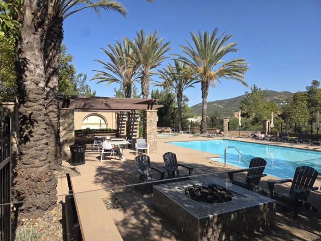 2118 Cosmo Way, San Marcos, CA 92078