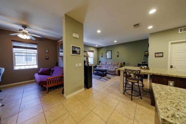 2118 Cosmo Way, San Marcos, CA 92078