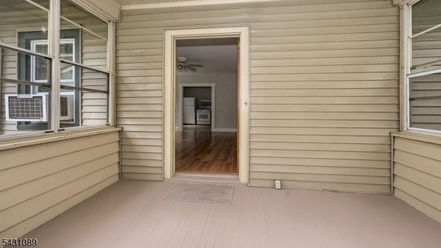 13 Parkway West, Caldwell Boro Twp., NJ 07006