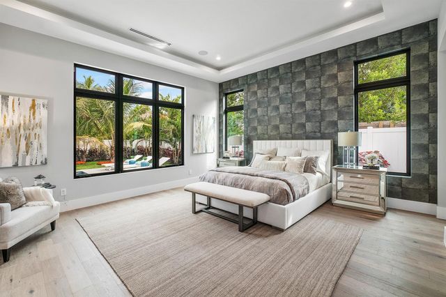 315 Ellamar Road, West Palm Beach, FL 33405