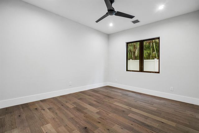 315 Ellamar Road, West Palm Beach, FL 33405