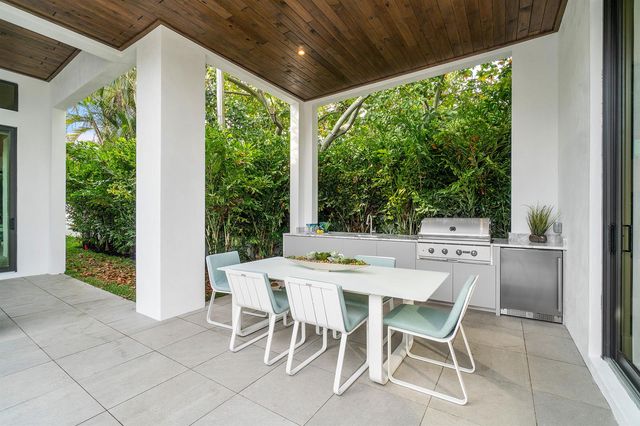 315 Ellamar Road, West Palm Beach, FL 33405