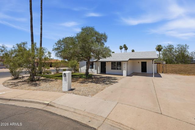 612 W FARMDALE Avenue, Mesa, AZ 85210