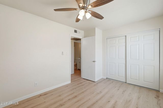 612 W FARMDALE Avenue, Mesa, AZ 85210